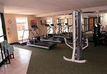 Courtyard Hotel 3*
